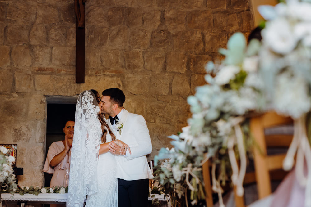 Aquapetra Resort Spa Wedding Peter Hughes Photography