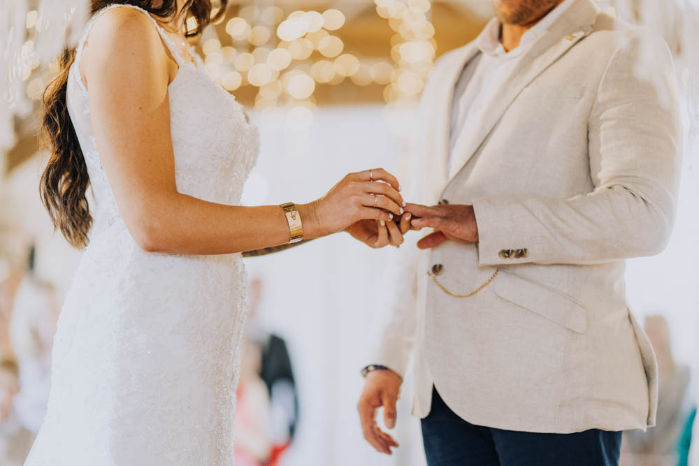 Chypraze Wedding Barn Clara Cooper Photography