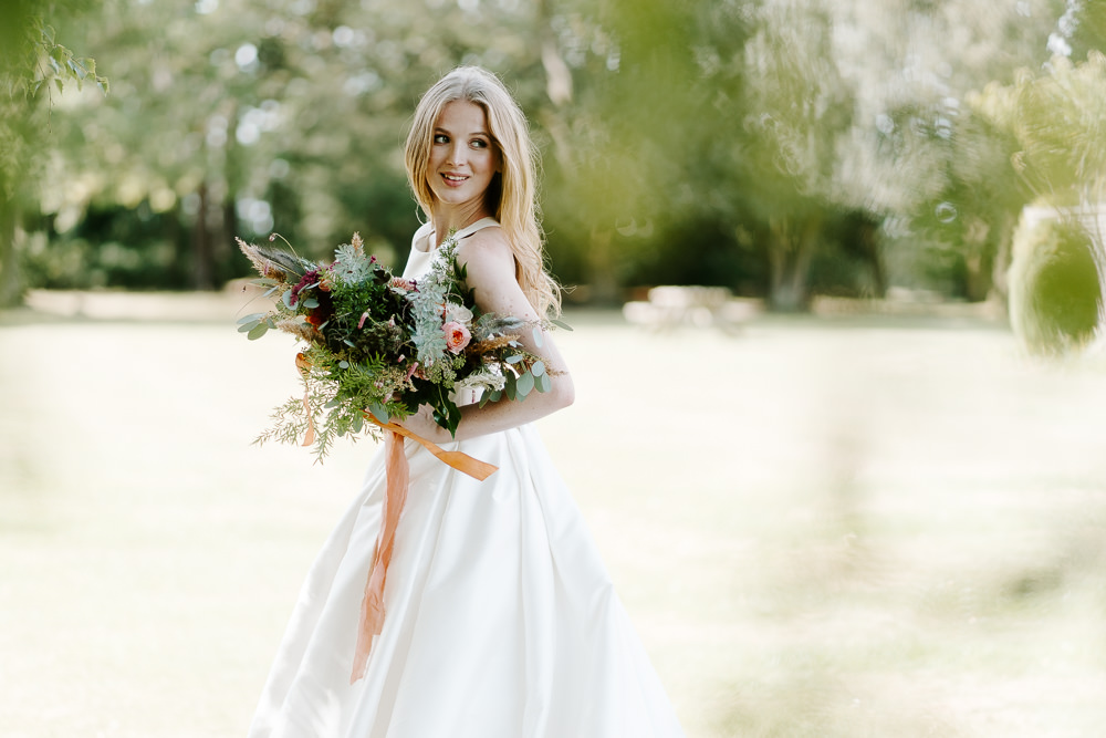 Contemporary Wedding Ideas Chloe Ely Photography