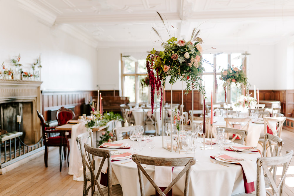 Round Tables Contemporary Wedding Ideas Chloe Ely Photography