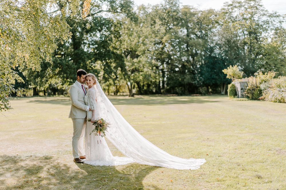 Contemporary Wedding Ideas Chloe Ely Photography