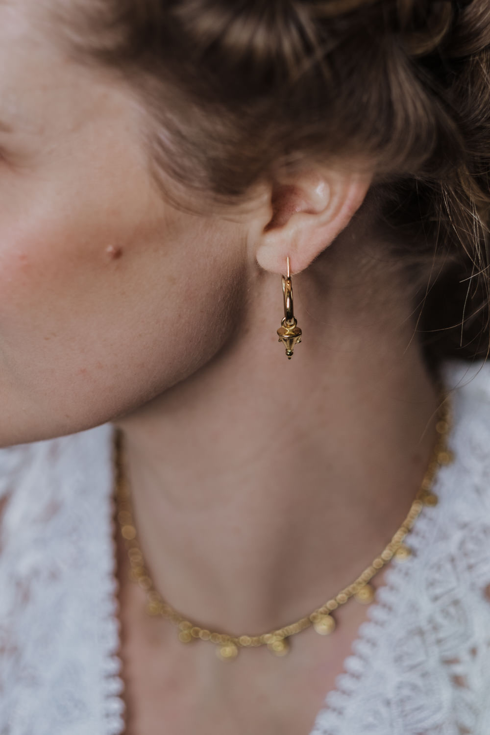 Bride Bridal Earrings Ethical Wedding Ideas Jenna Kathleen Photographer