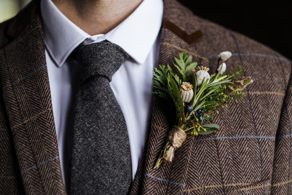 Buttonhole Flowers Groom Groomsmen Boutonniere Ethical Wedding Ideas Jenna Kathleen Photographer