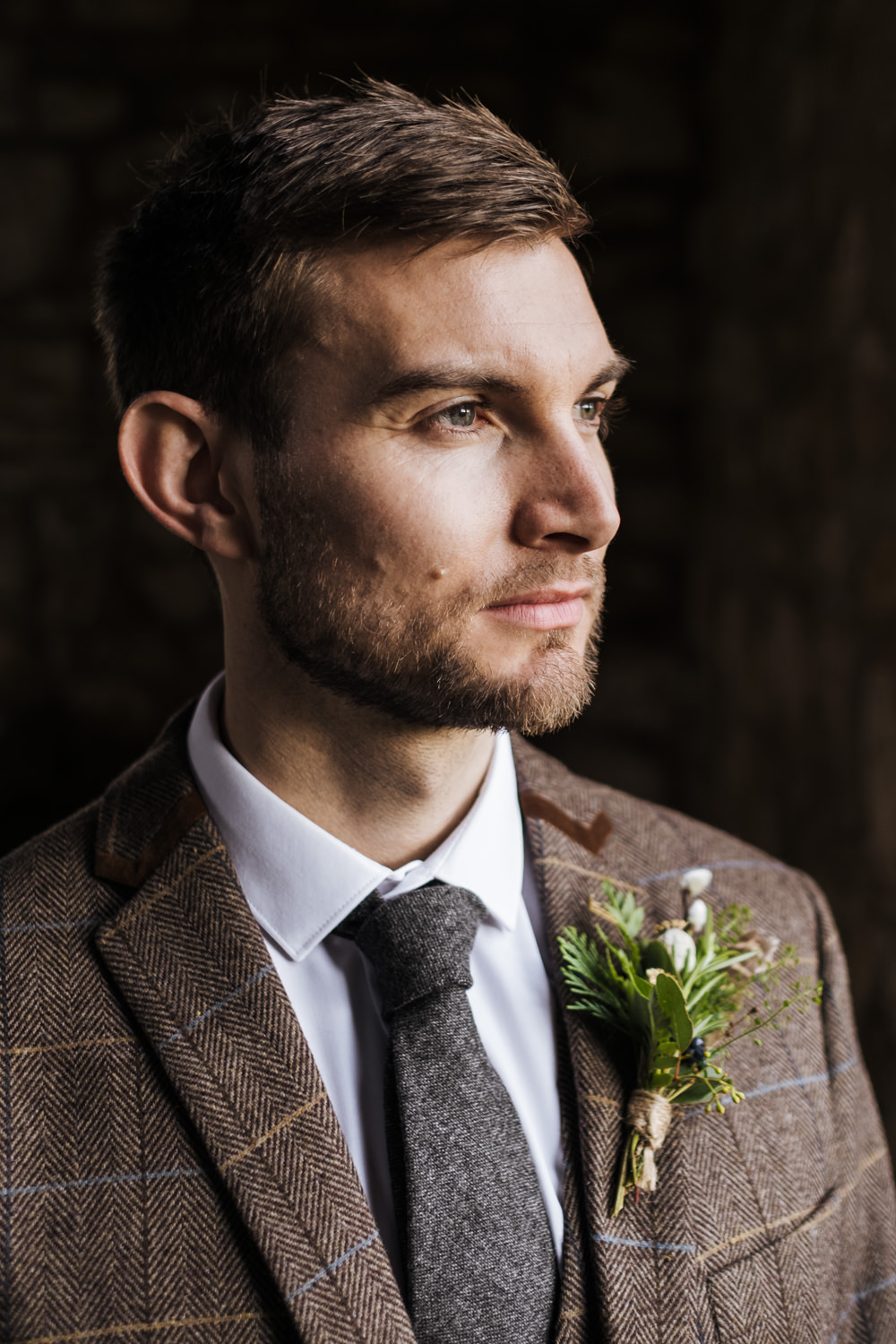 Groom Suit Brown Check Tweed Tie Ethical Wedding Ideas Jenna Kathleen Photographer