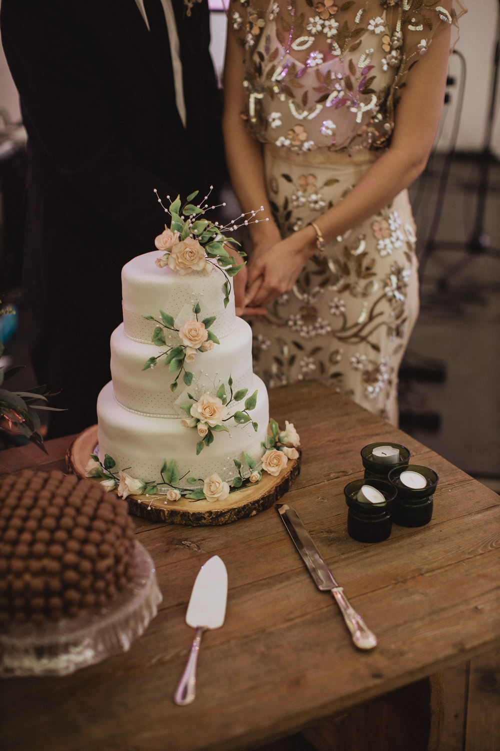 Floral Iced Cake Natural Marquee Wedding Fox & Bear Photography