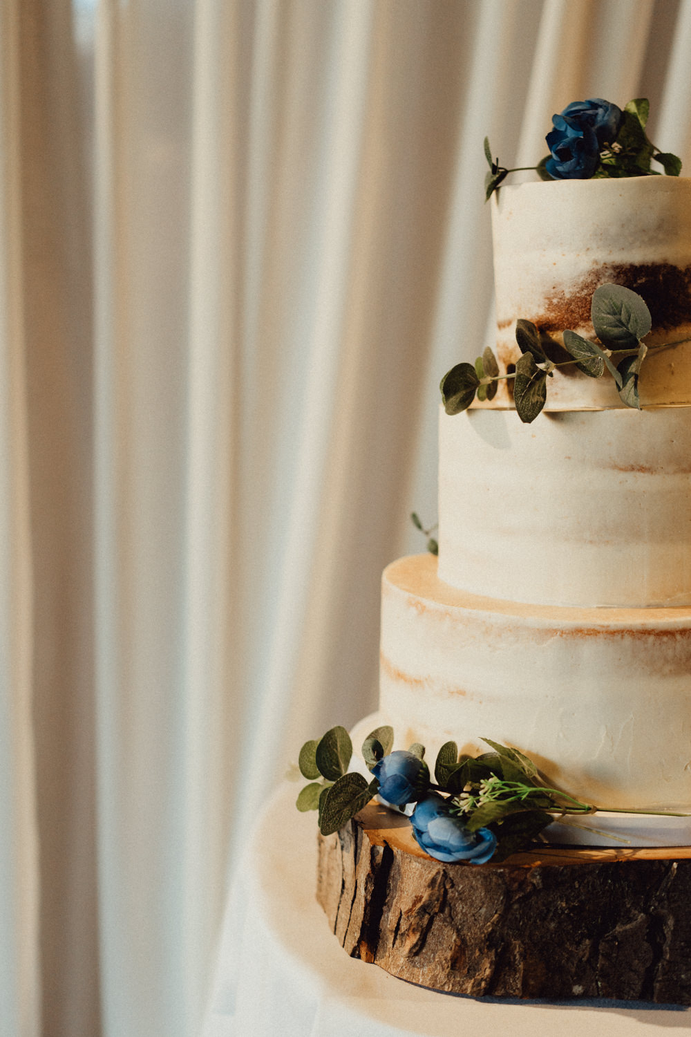 Semi Naked Cake Log Slice Cake Stand Pitt Hall Barn Wedding Emily & Steve Photography