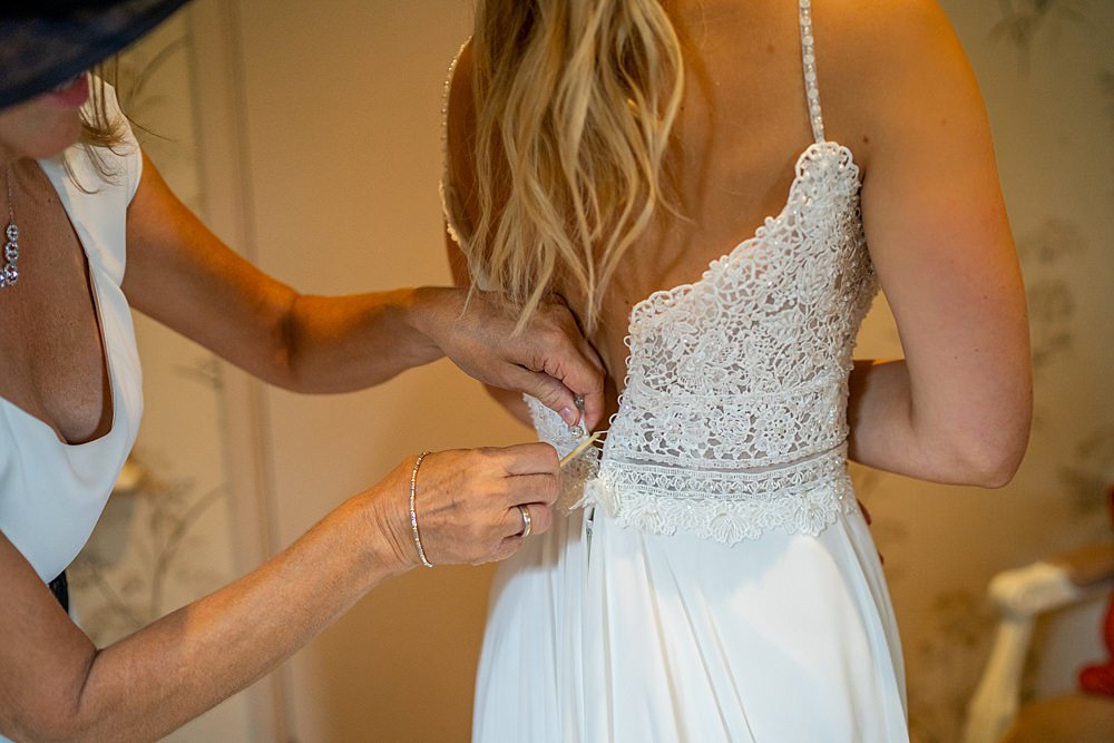 Stylish Rustic Wedding Mia Photography