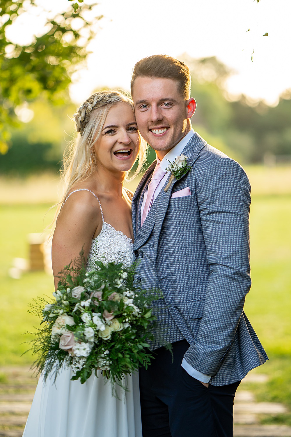 Stylish Rustic Wedding Mia Photography