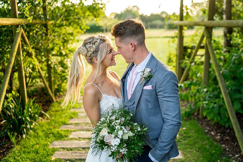 Stylish Rustic Wedding Mia Photography
