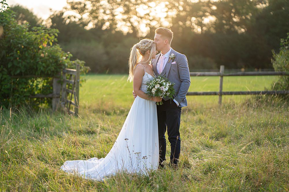Stylish Rustic Wedding Mia Photography