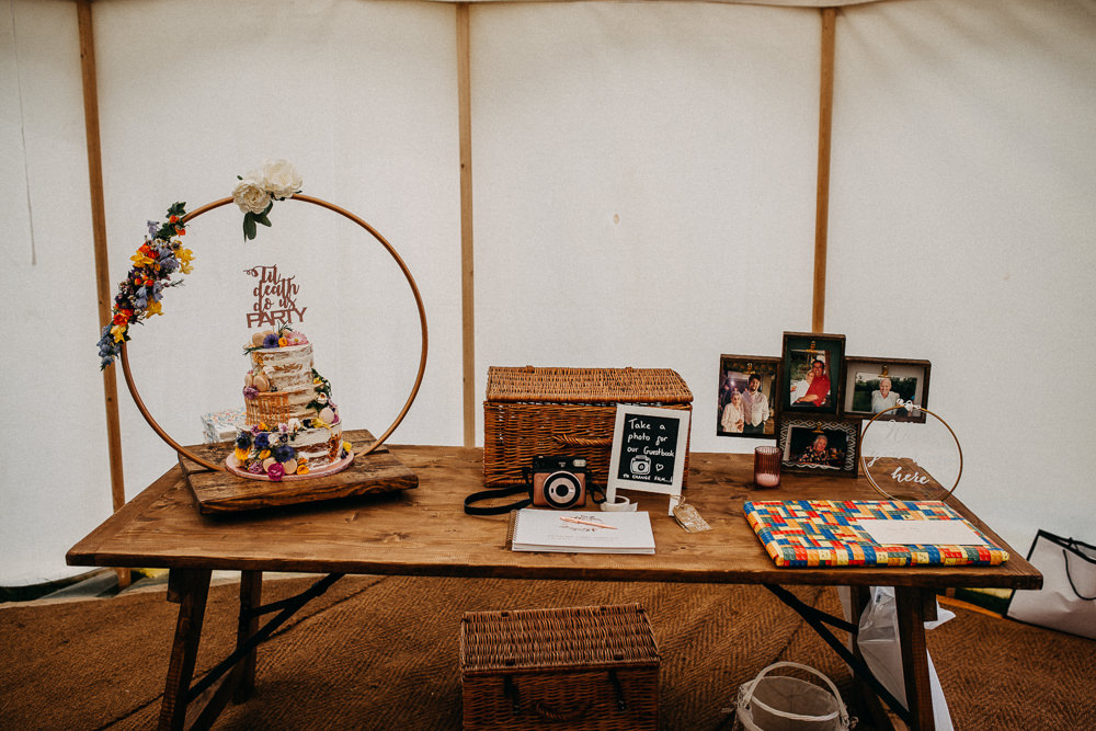 Cake Table Tree Cathedral Wedding Milton Keynes Miracle Moments