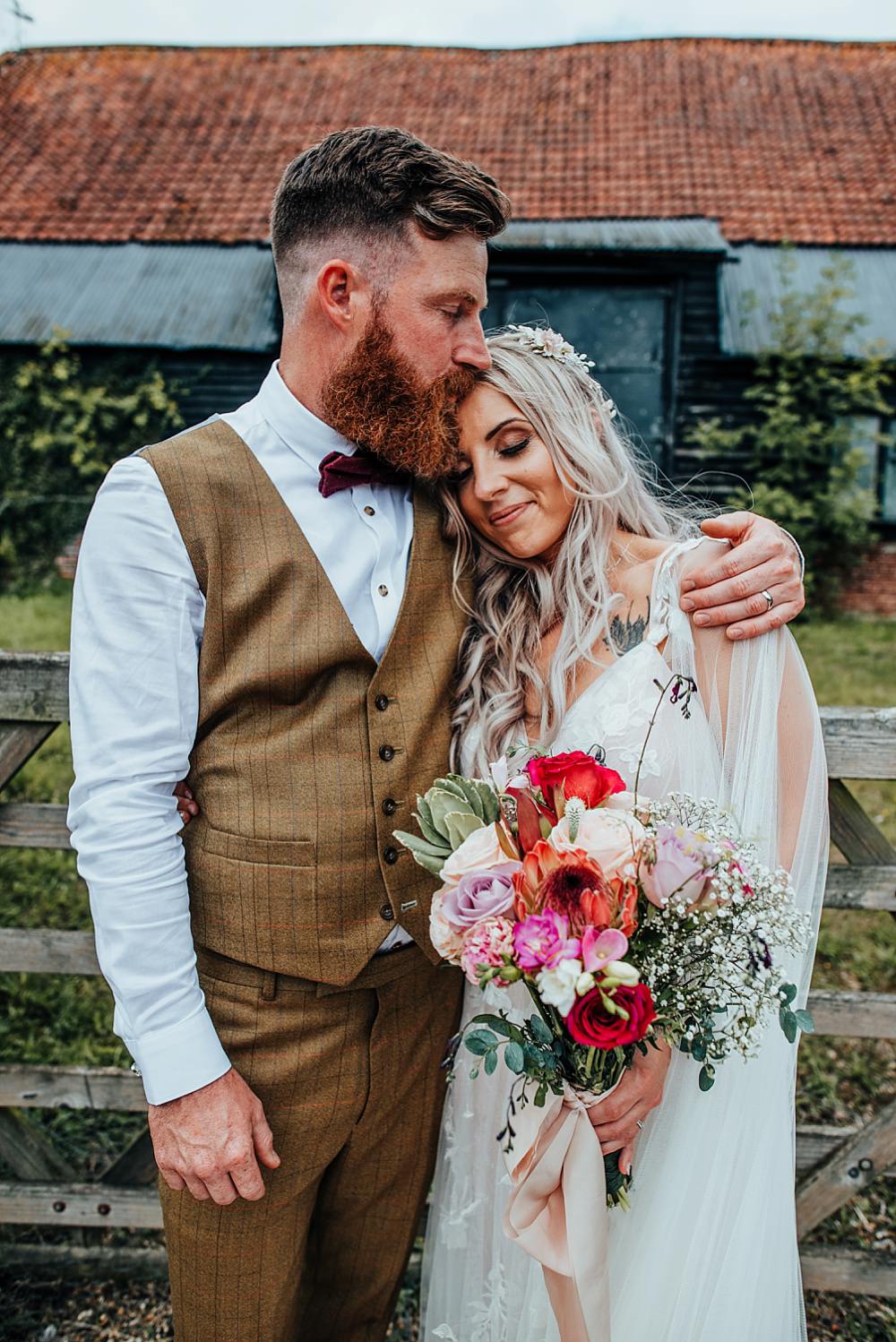 Boho Rustic Barn Wedding with a Bridal Cape \u0026 Tweed Suit, image size:1000x1498