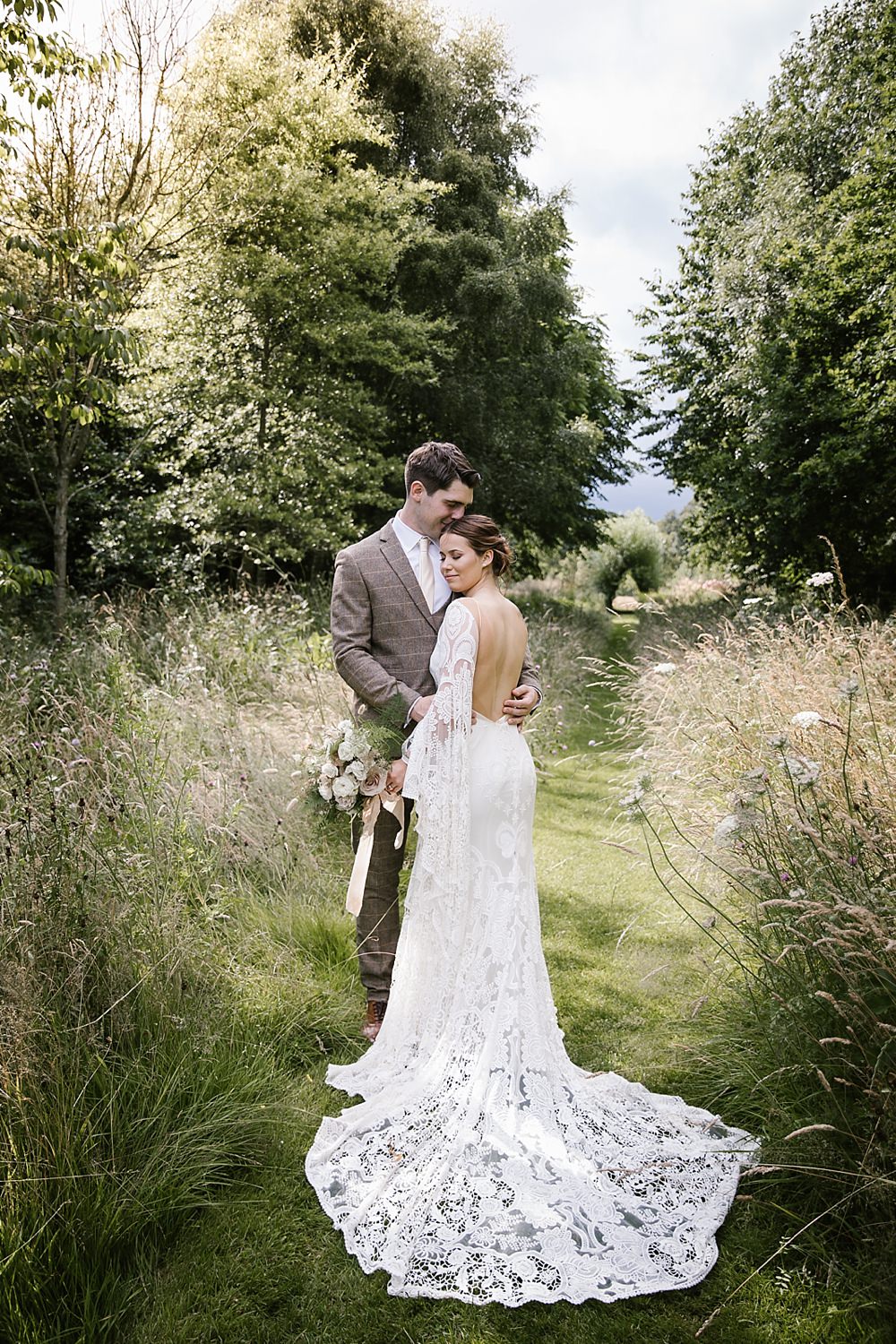 Chaucer Barn Wedding Katherine Ashdown Photography Dress Gown Bride Bridal Rue Du Seine Sia Lace Sleeves Train Boho Bohemian