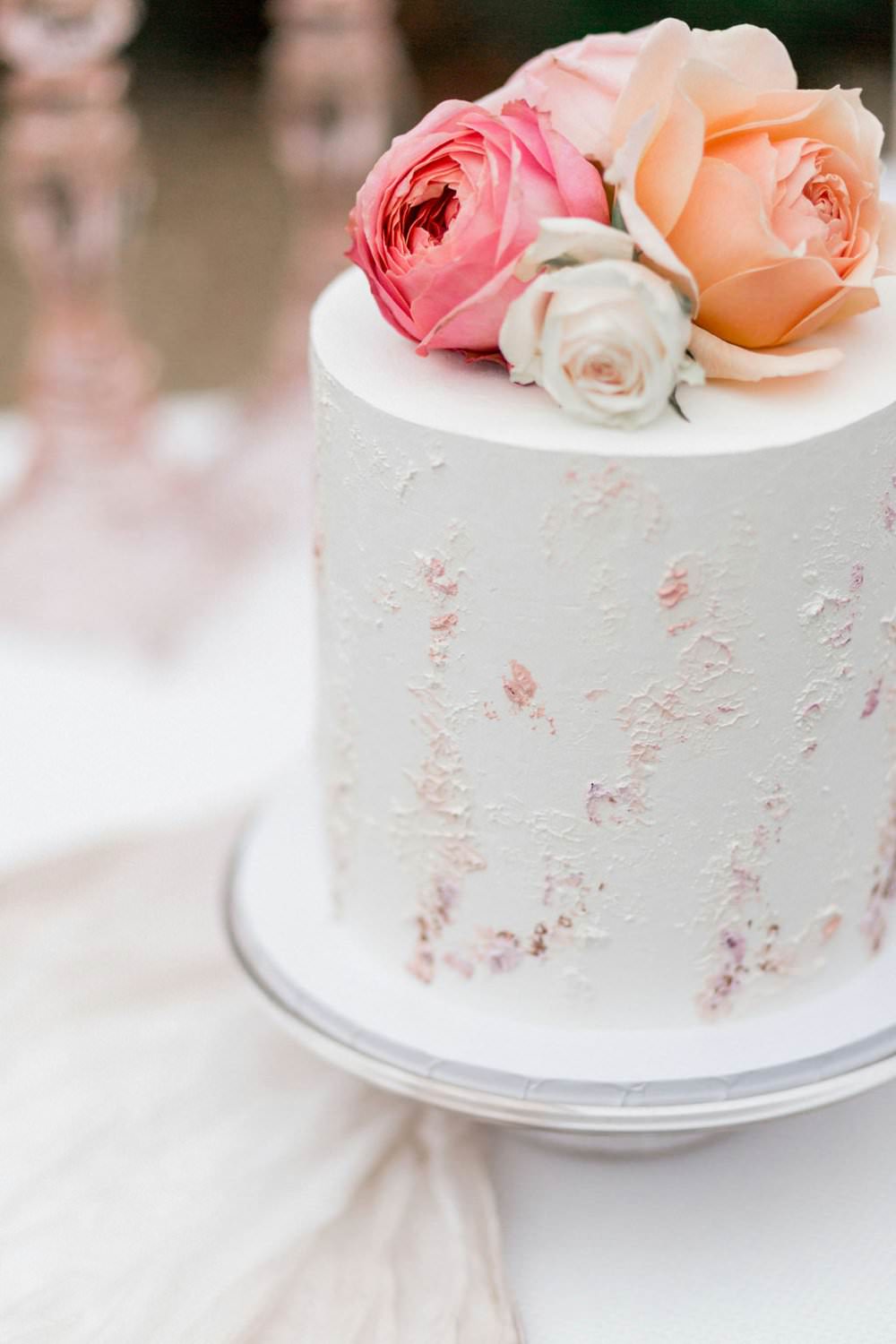 Buttercream Cake Texture Pastel Pink Coral Flowers English Garden Wedding Inspiration Philippa Sian Photography