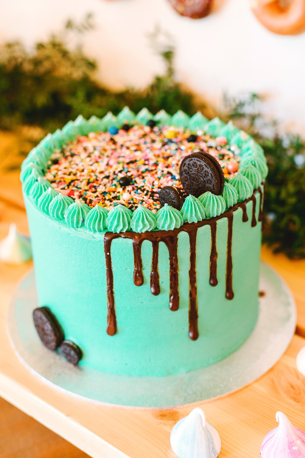 Cake Drip Mint Green Oreo Sprinkles Yew Tree Lakes Wedding Charlotte Hu Photography