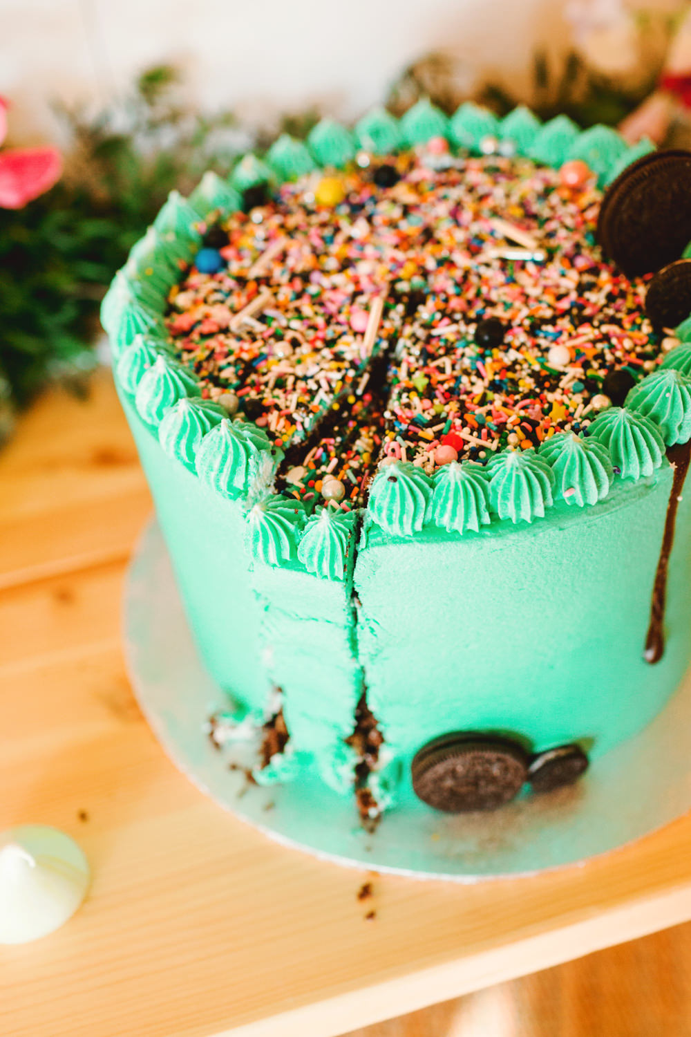 Cake Drip Mint Green Oreo Sprinkles Yew Tree Lakes Wedding Charlotte Hu Photography