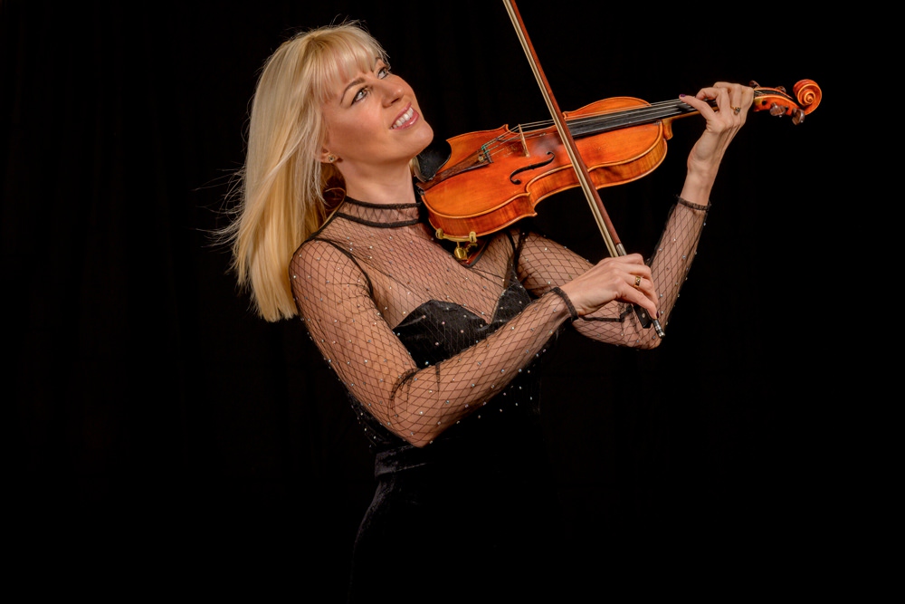 Hayley Pomfrett Wedding Violinist Entertainment Directory