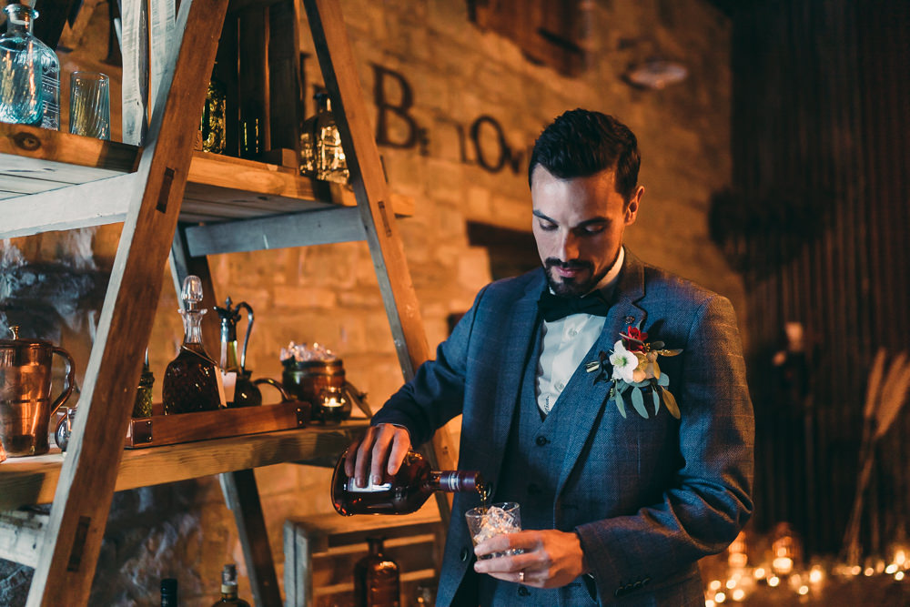 Whisky Bar Stand Station Drinks Balloon Wedding Ideas Leesha Williams Photography