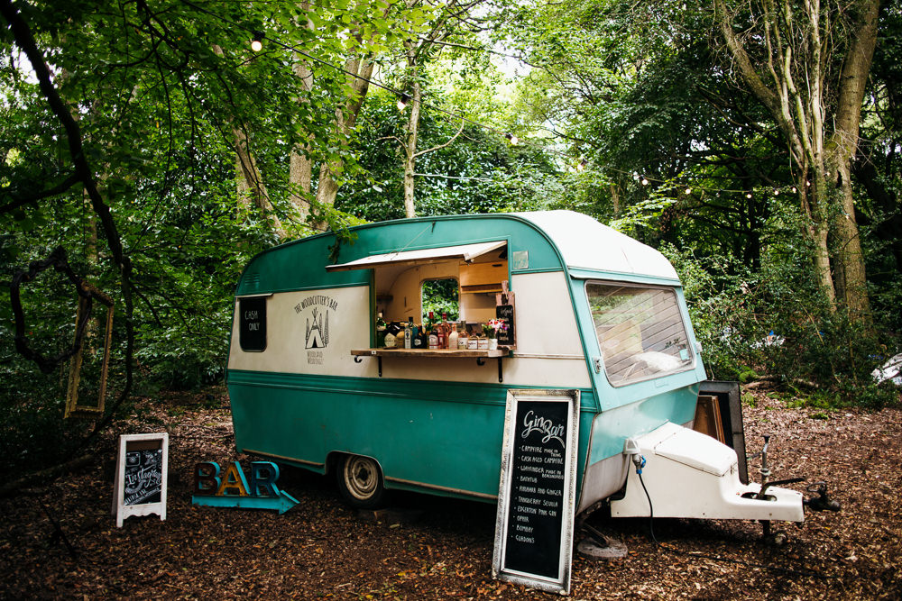Food Truck Caravan Bar Lila’s Wood Wedding Two-D Photography