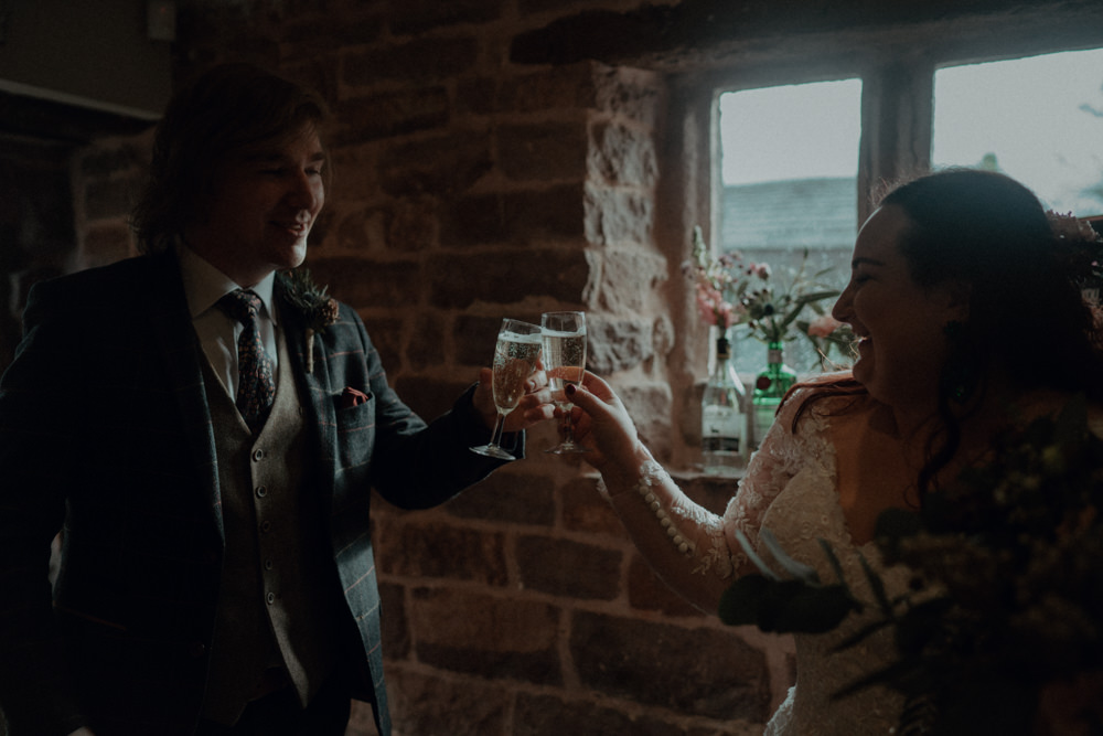 Ashes Barns Wedding Belle Art Photography