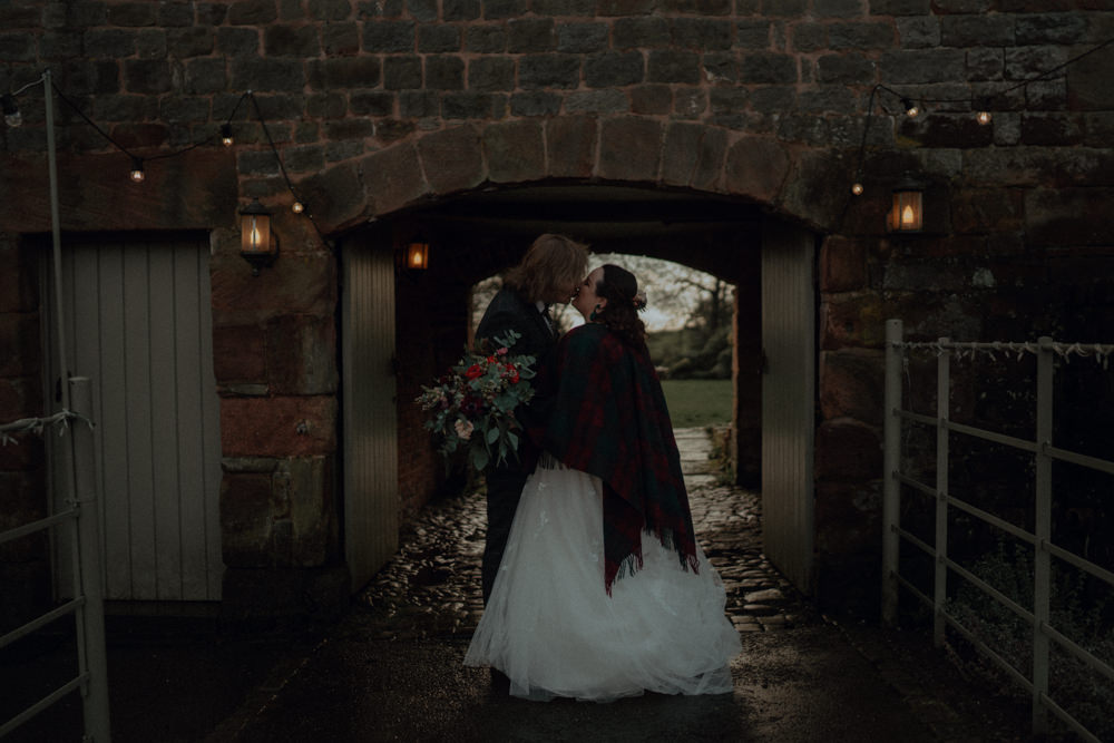 Ashes Barns Wedding Belle Art Photography