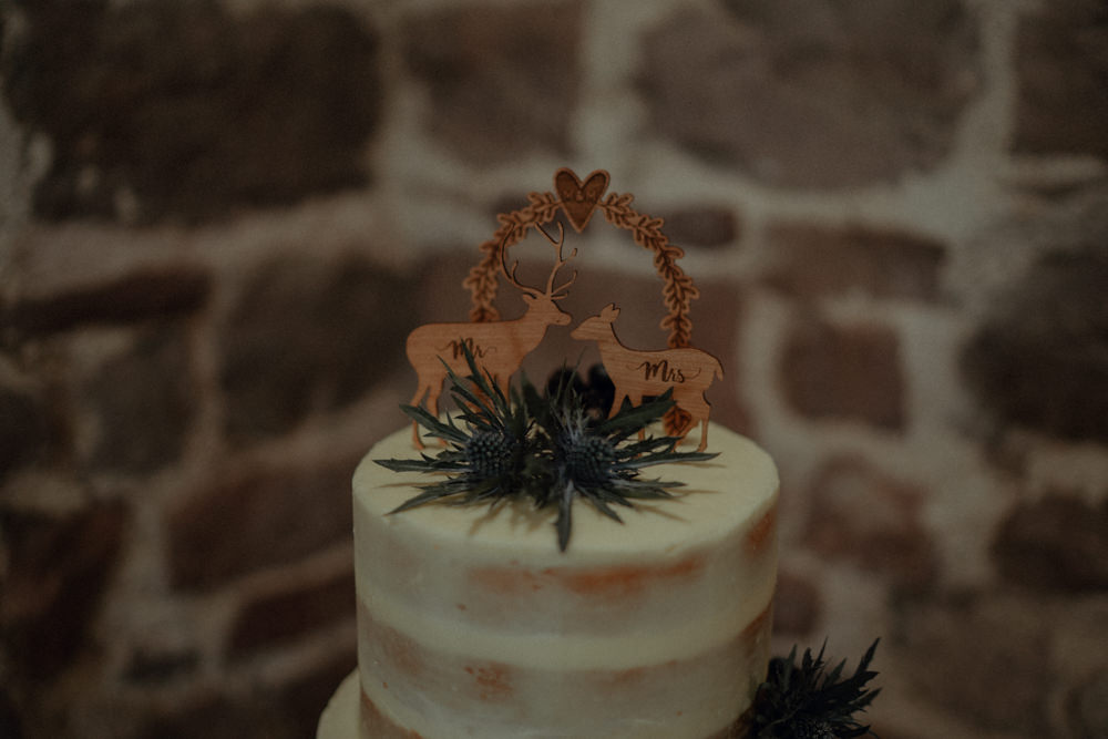 Semi Naked Cake Greenery Foliage Wooden Topper Ashes Barns Wedding Belle Art Photography