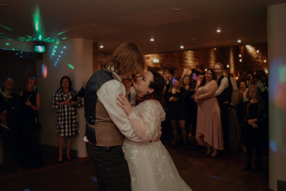 Ashes Barns Wedding Belle Art Photography