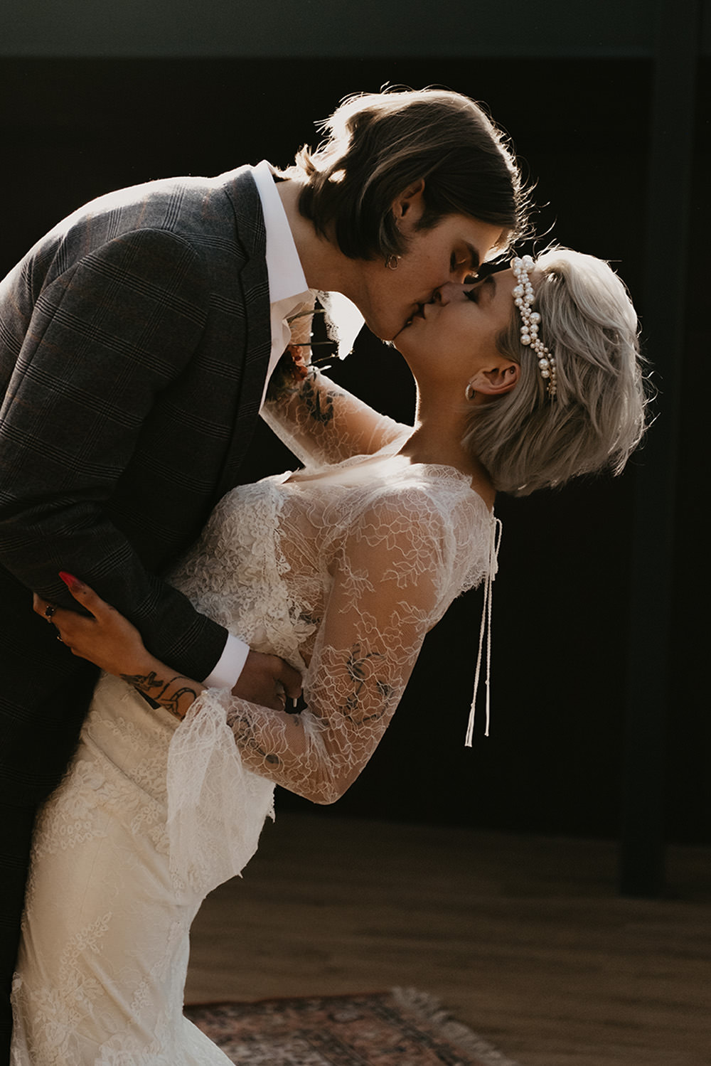 Cool \u0026 Hip Wedding Ideas For Alternative Couples, image size:1000x1499