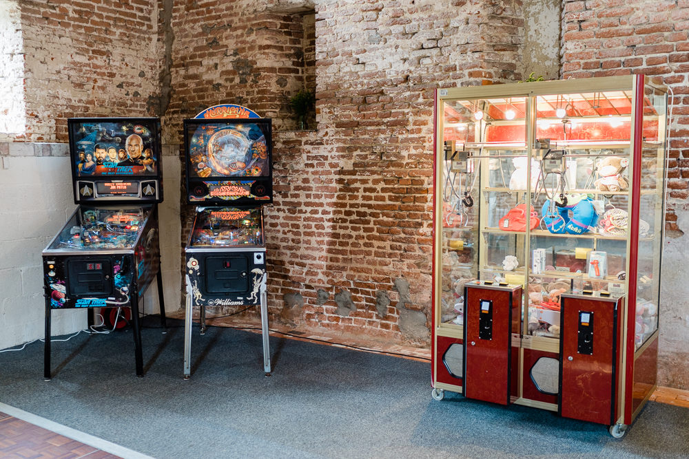 Arcade Games Great Lodge Wedding Gemma Giorgio Photography
