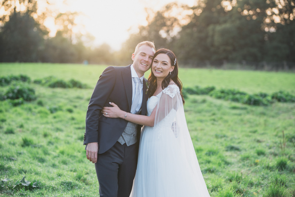 Modern Romantic Wedding Red Maple Photography