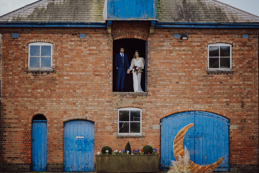 Navy Gold Wedding Ideas Gina Fernandes Photography