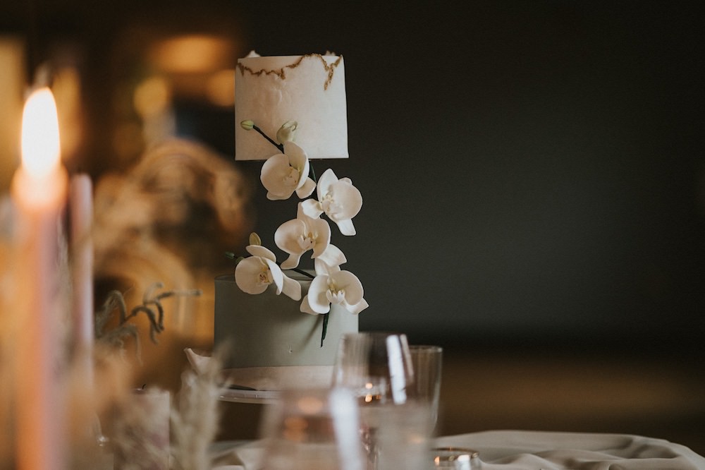 Floating Cake Orchid Grey Ballet Wedding Ideas Henry Lowther Photographer