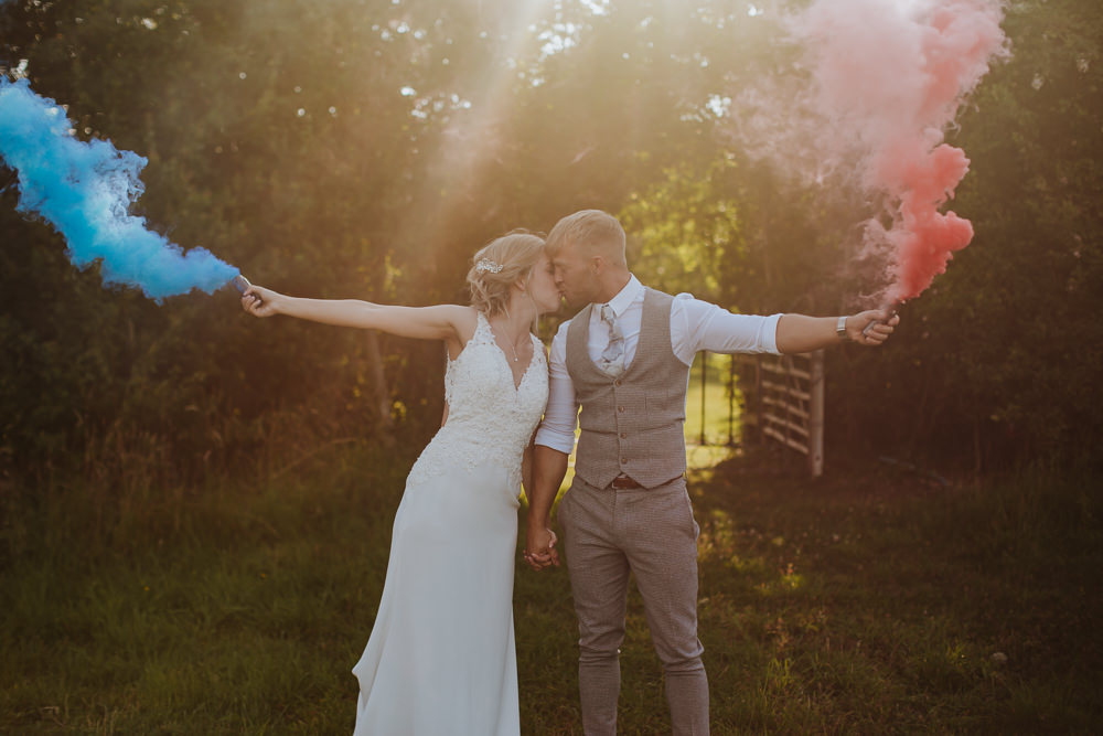Crafty Wedding Sam Bennett Photography