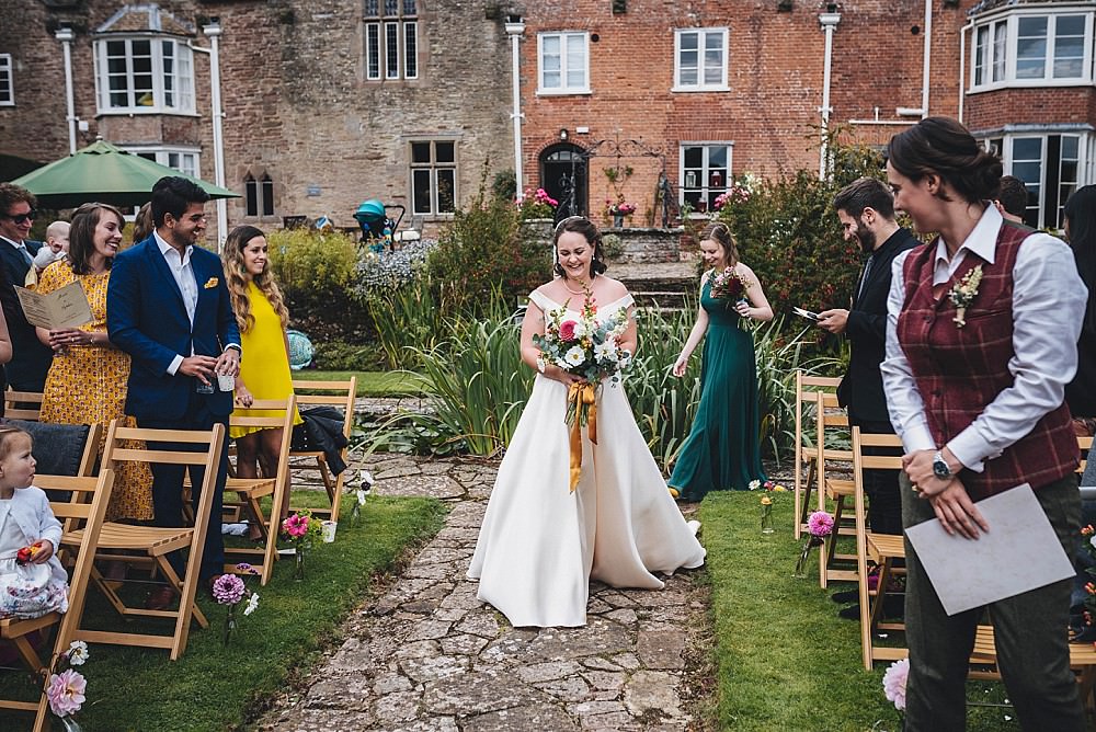 Broadfield Court Wedding Marta May Photography