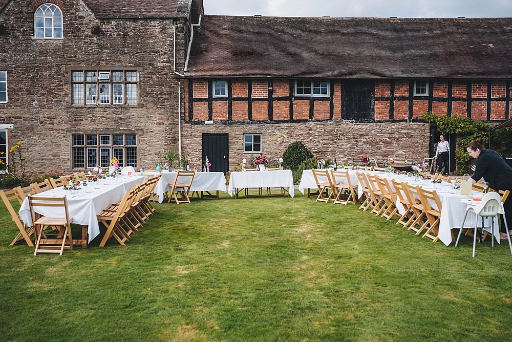 Broadfield Court Wedding Marta May Photography
