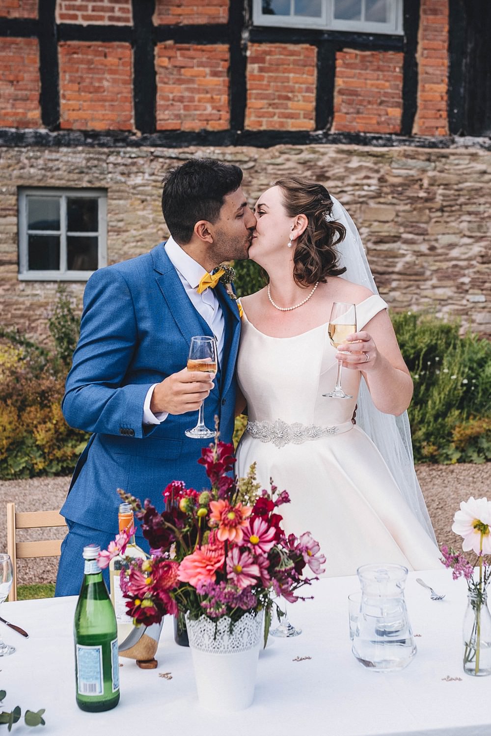 Broadfield Court Wedding Marta May Photography