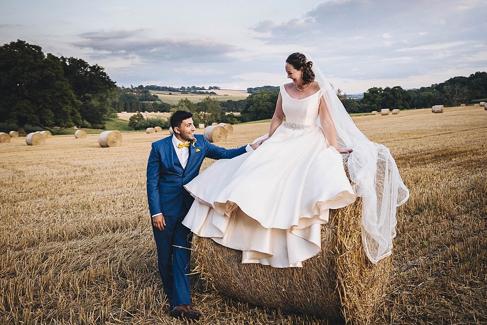Broadfield Court Wedding Marta May Photography