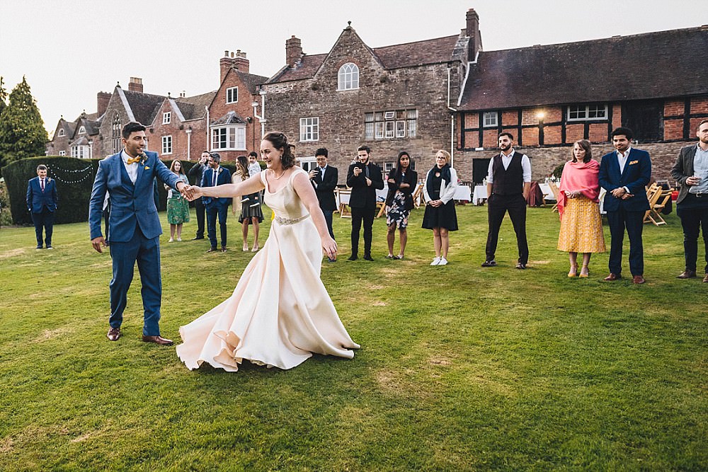 Broadfield Court Wedding Marta May Photography