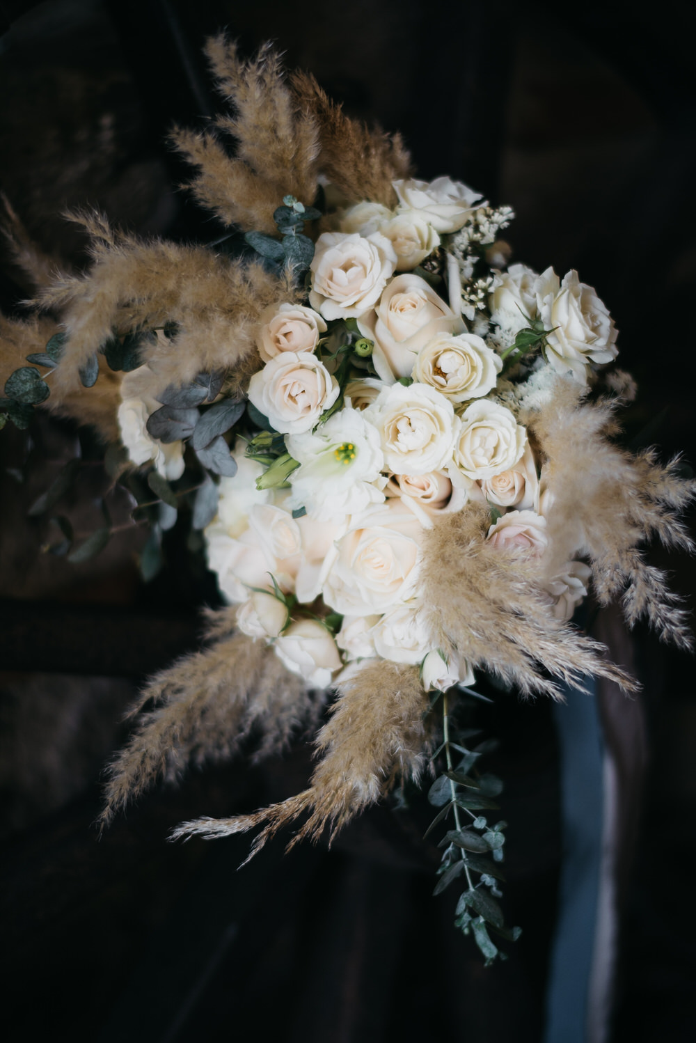 Bouquet Flowers Bride Bridal Pampas Grass Rose Ribbon Guatemala Wedding Daniel Lopez Perez Photography