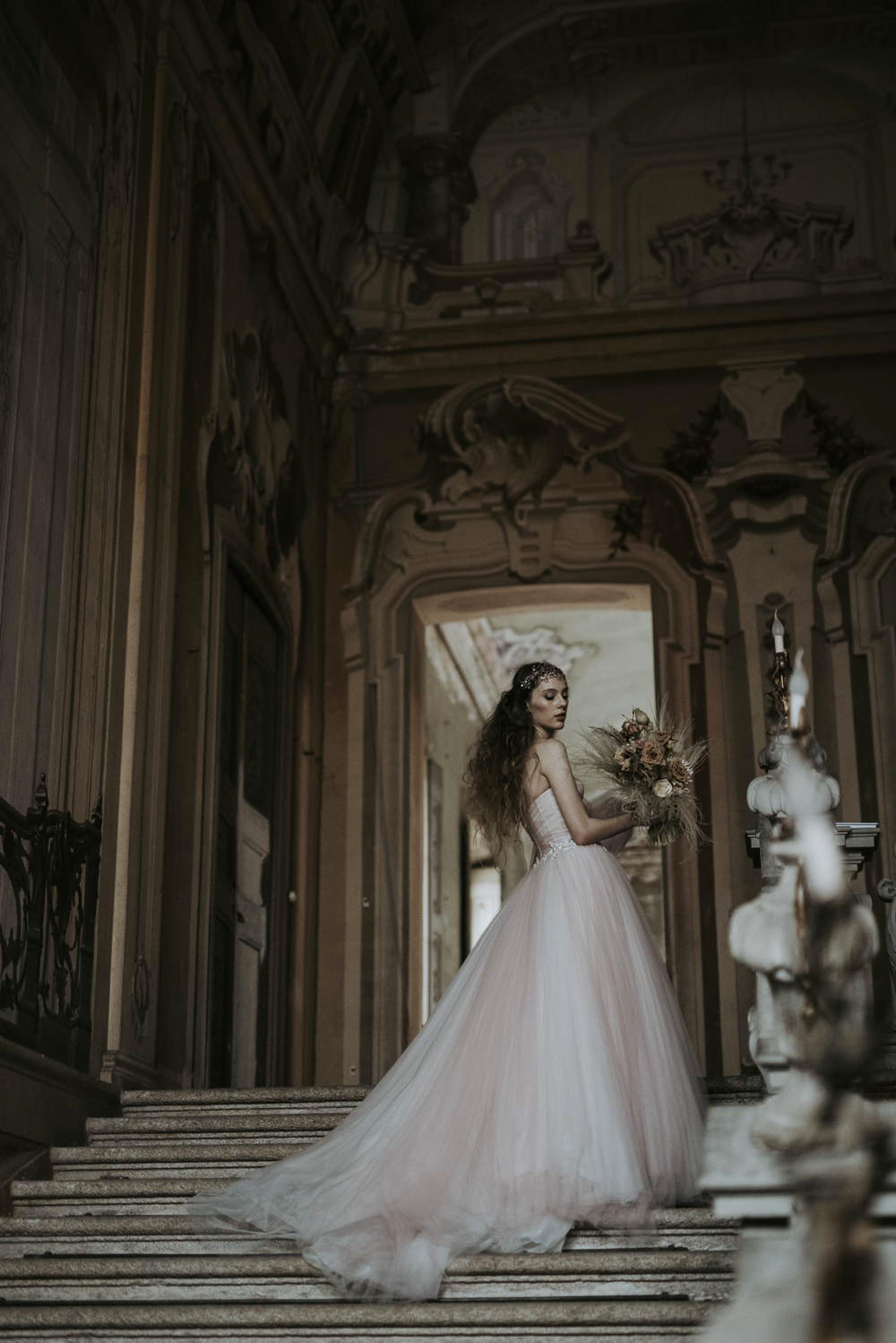 Dress Gown Bride Bridal Pink Tulle Sleeves Train Italy Elopement Ideas Gradisca Portento Fotografica
