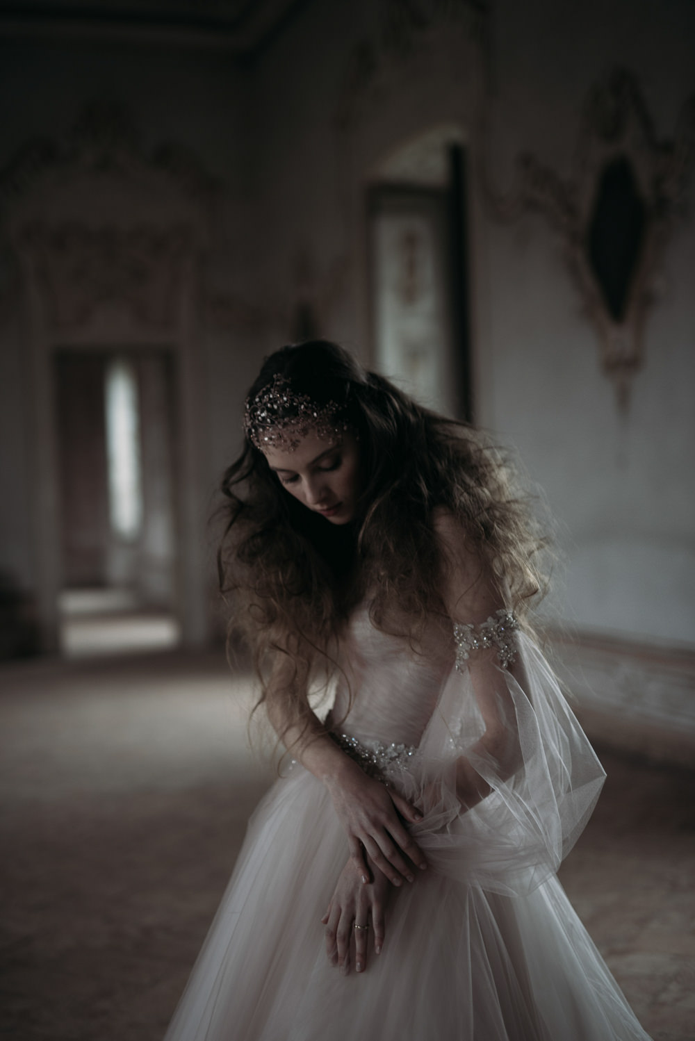 Bride Bridal Dress Gown Sleeves Hair Style Accessory Italy Elopement Ideas Gradisca Portento Fotografica