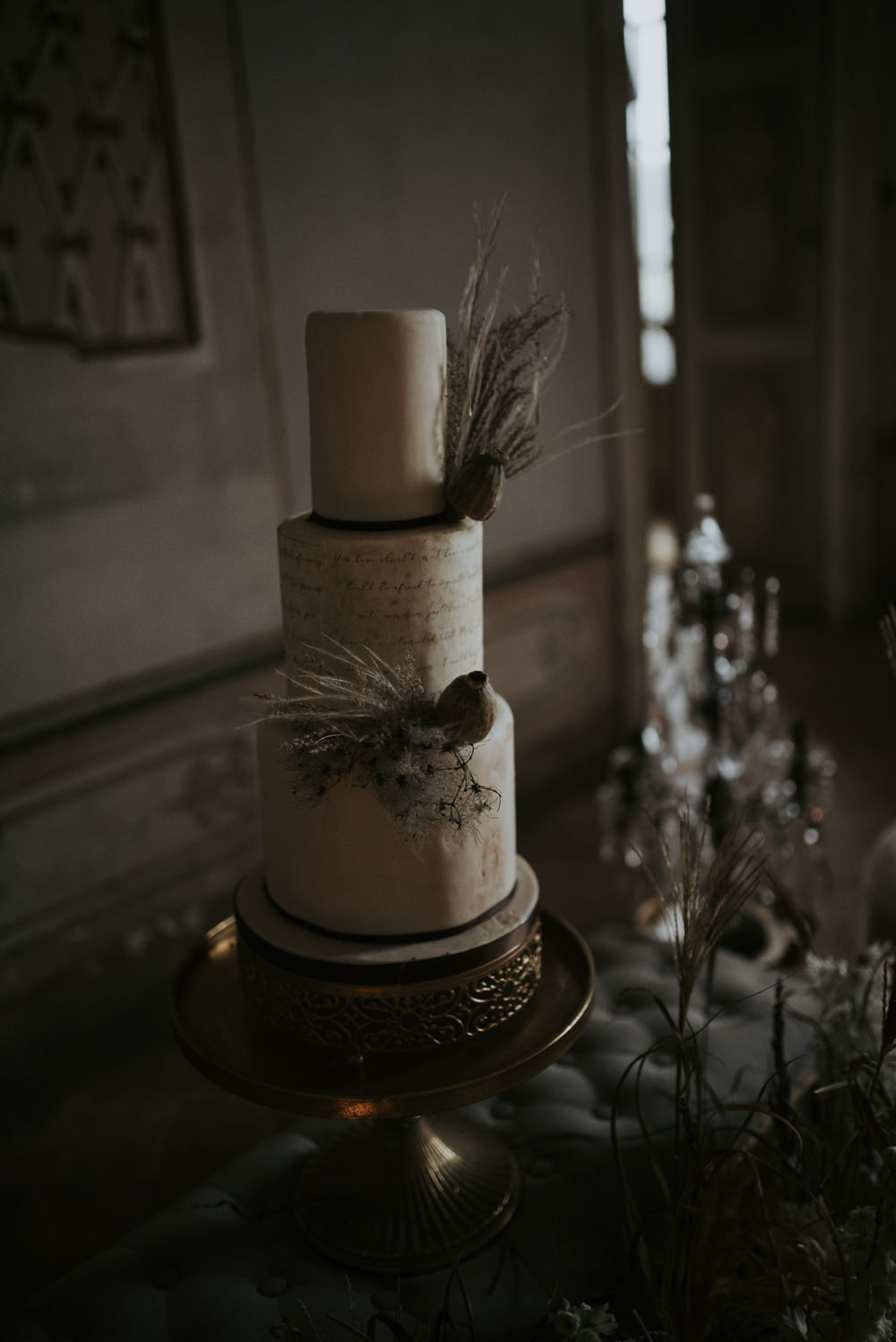 Buttercream Cake Flowers Grass Italy Elopement Ideas Gradisca Portento Fotografica