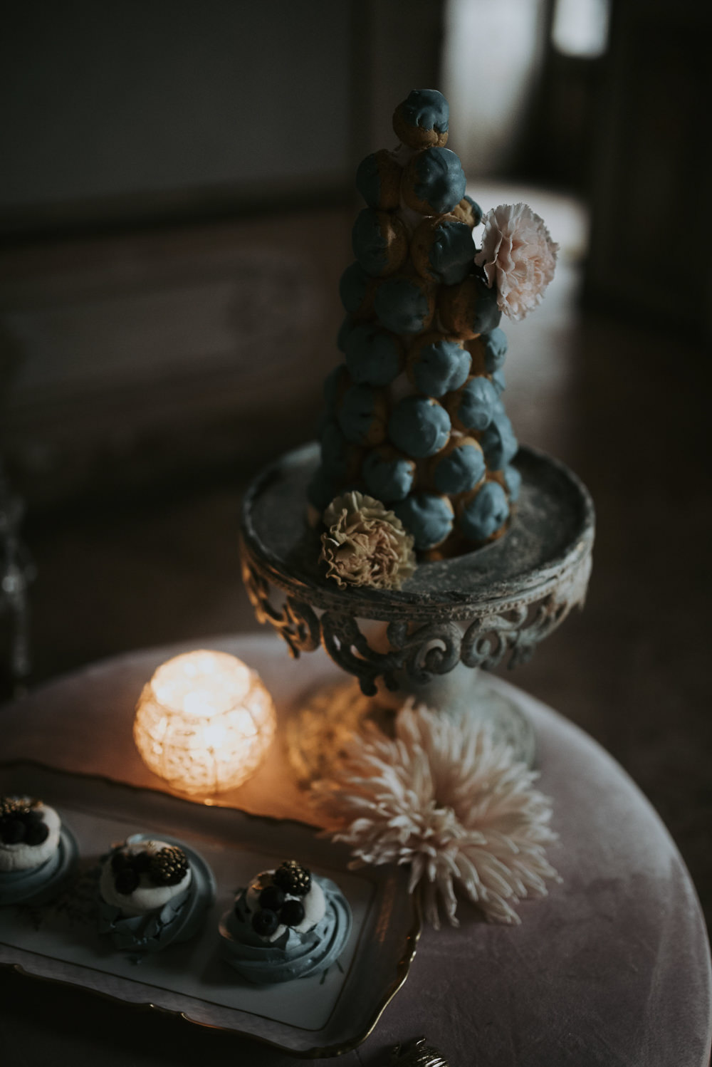 Croquembouche Blue Cake Italy Elopement Ideas Gradisca Portento Fotografica
