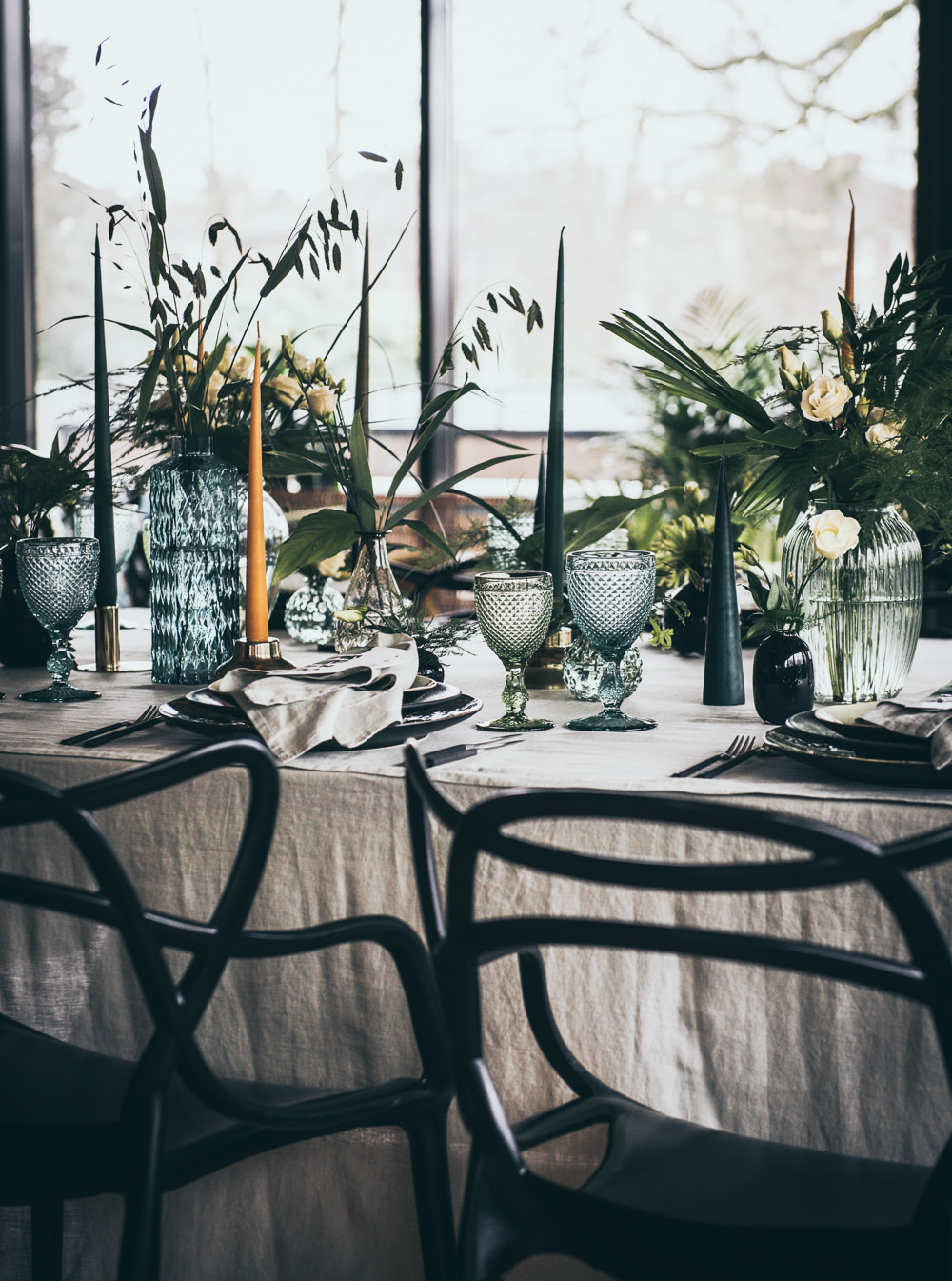 Table Tablescape Decor Greenery Foliage Black Tableware Candles Glasses Modern Wedding Ideas Cat Arwel Photography