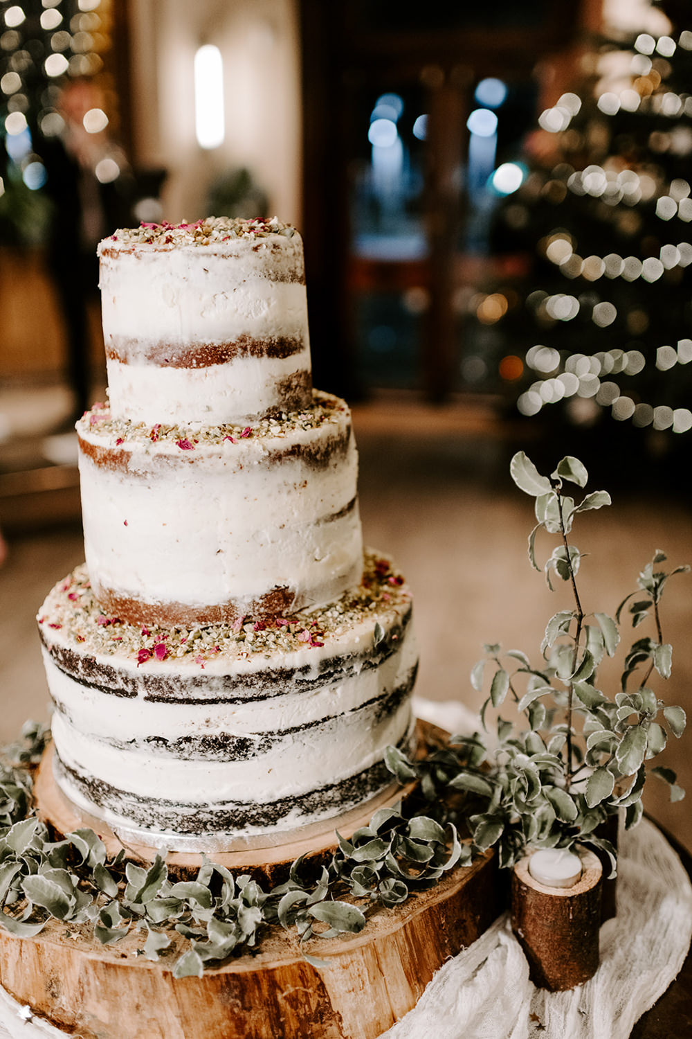 Semi Naked Cake Sponge Tall Rustic NYE Wedding Ellie Gillard Photography