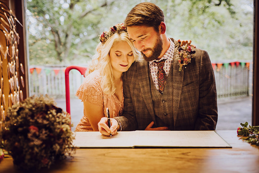 Treehouse Wedding Honeydew Moments