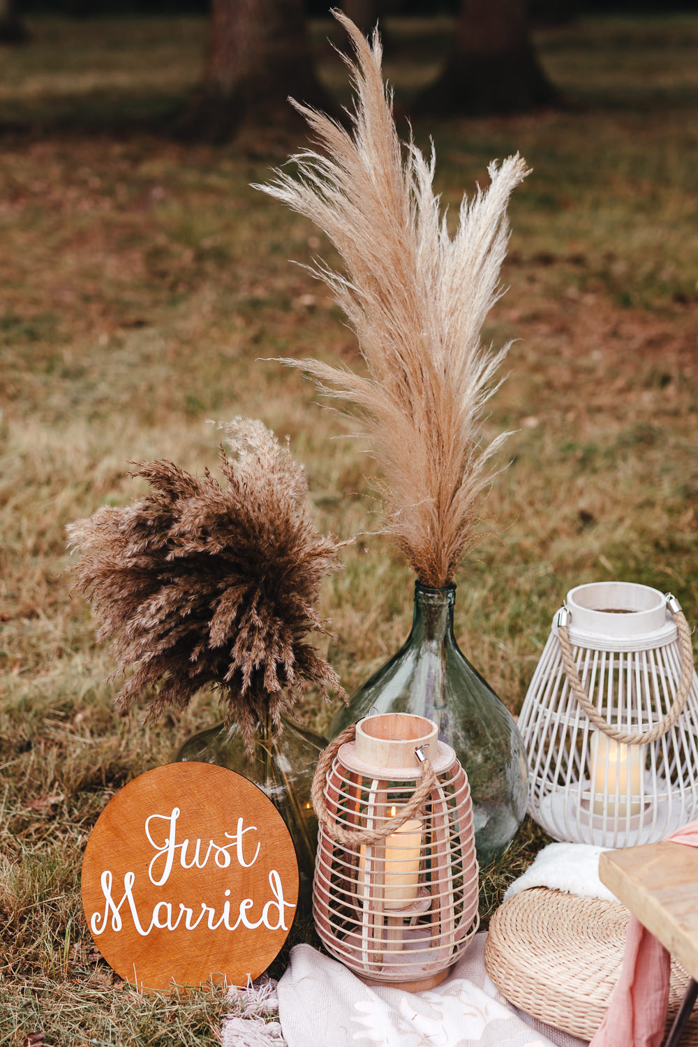 Table Tablescape Decor Wooden Pallet Pampas Grass Bohemian Elopement Kirsty Mackenzie Photography