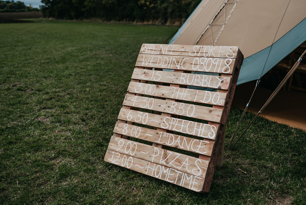 Wooden Pallet Sign Signs Signage Cotswold Woodland Glamping Wedding Elaine Williams Photography