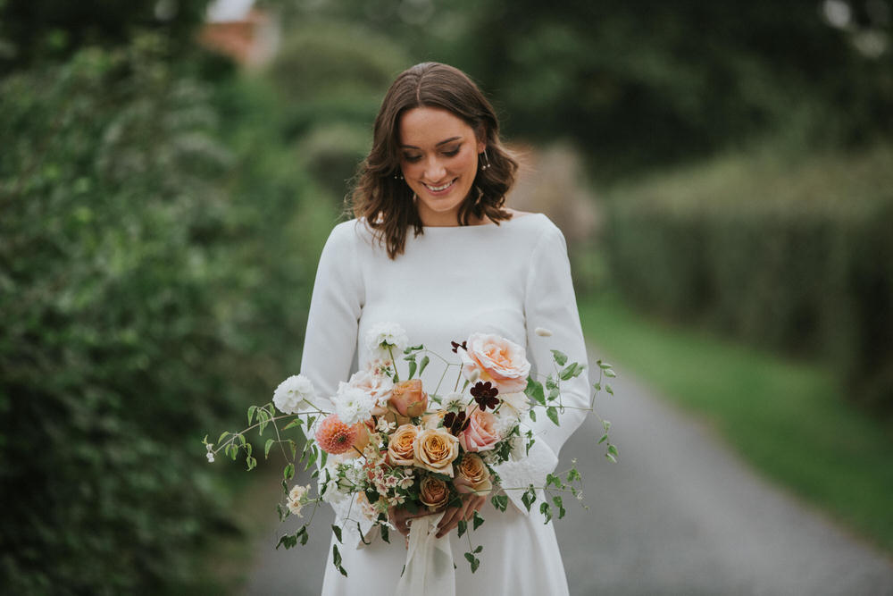 Bouquet Flowers Bride Bridal Earthy Nude Rose Dahlia Pennard Hill Farm Wedding MT Studio
