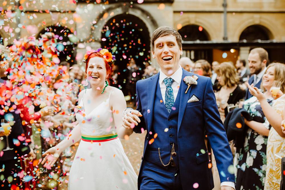 Coombe Lodge Wedding Holly Collings Photography Confetti Throw